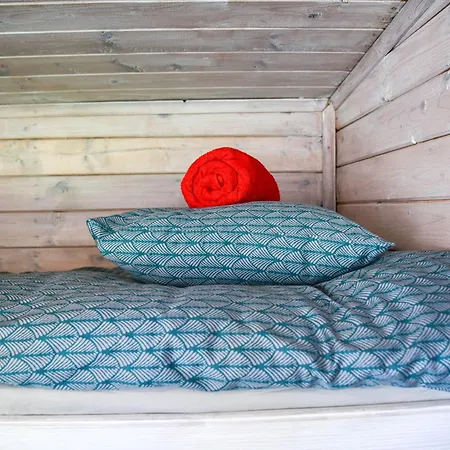 Uki Puhkekuela Camping *