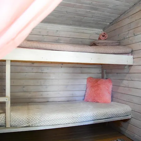 Uki Puhkekuela Campsite