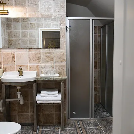 Uki Puhkekuela Campsite *