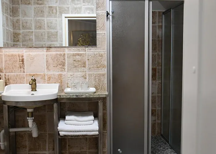 Uki Puhkekuela Campsite *